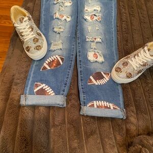 Blue Distressed Women Jeans with Football Patches